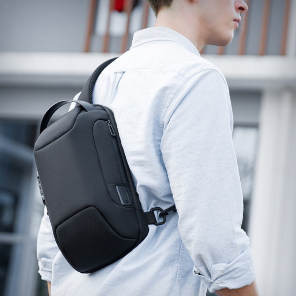 Рюкзак на одне плече Mark Ryden Mini Odyssey MR7116