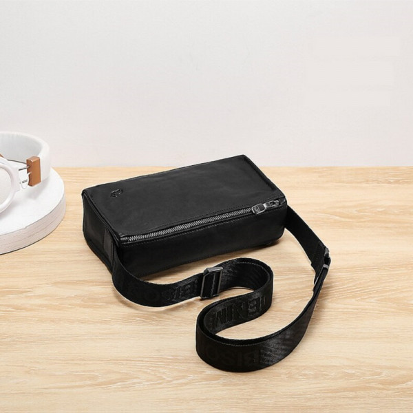 Мужская сумка кожаная Bison Denim N20057-1B