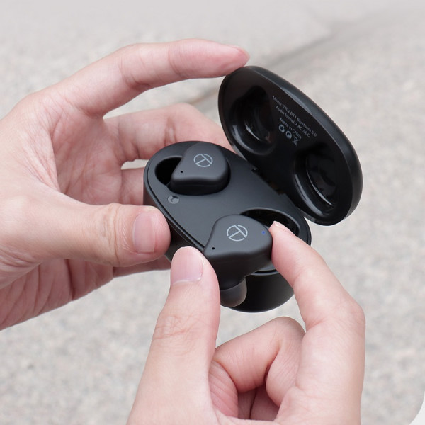 Гібридні Bluetooth навушники TRN BT1 з арматурними та дінамічними випромінювачами