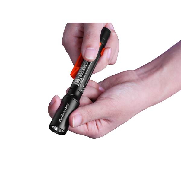 Ліхтар ручний Fenix WF05E