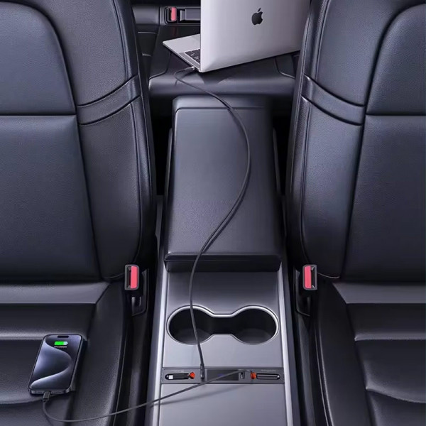 Перехідник HUB Usams US-SJ649 60W Car Central Control Charging HUB For Tesla (3/Y)