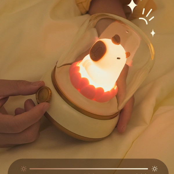 Нічник Capybara and Lotus